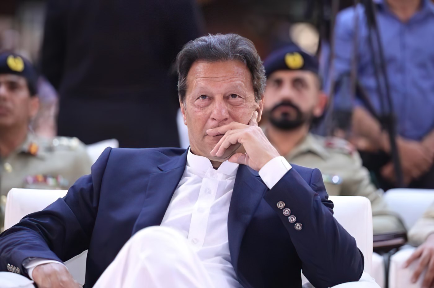 آکسفوڈ یونیورسٹی کا چانسلر بننے پر عمران خان کو کیا فائدہ پہنچے گا