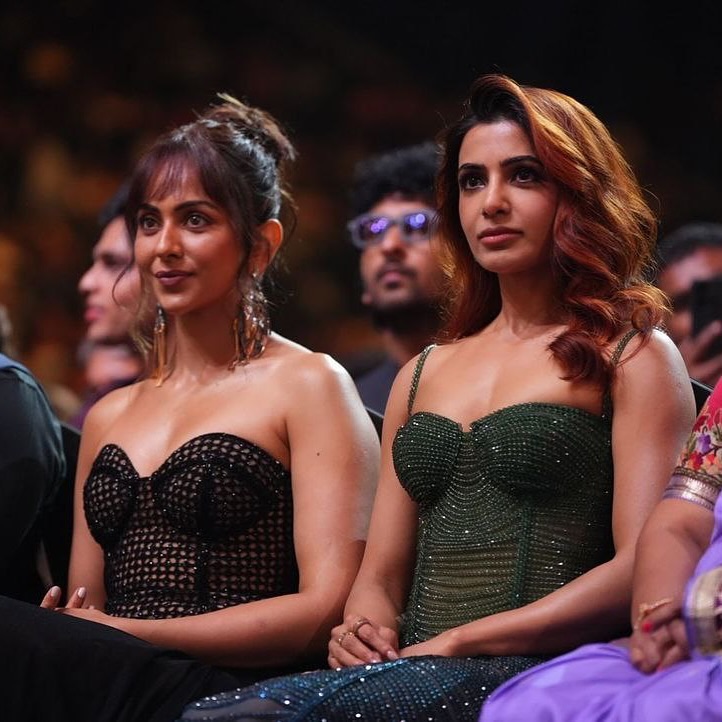 elebrities at IIFA Awards 2024 red carpet,IIFA Awards 2024 winners holding trophies,Bollywood stars posing at IIFA Awards 2024,Performances at IIFA Awards 2024 ceremony,IIFA 2024 best dressed celebrities,Glamorous looks at IIFA Awards 2024,Hosts of IIFA Awards 2024 on stage,IIFA 2024 award winners and nominees,Celebrities giving speeches at IIFA Awards 2024,Highlights from IIFA Awards 2024 event,bol news pakistan