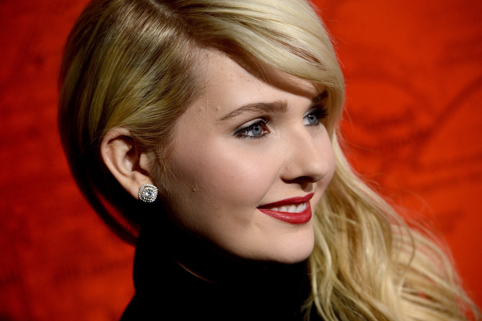 25 Abigail Breslin Wallpapers 74 Abigail Breslin Wallpapers,Abigail Breslin music,Abigail Breslin pictures,Abigail Breslin net worth,Abigail Breslin biography,Abigail Breslin wedding,Abigail Breslin social media,Abigail Breslin husband,Zombieland,Ira Kunyansky,bol news pakistan
