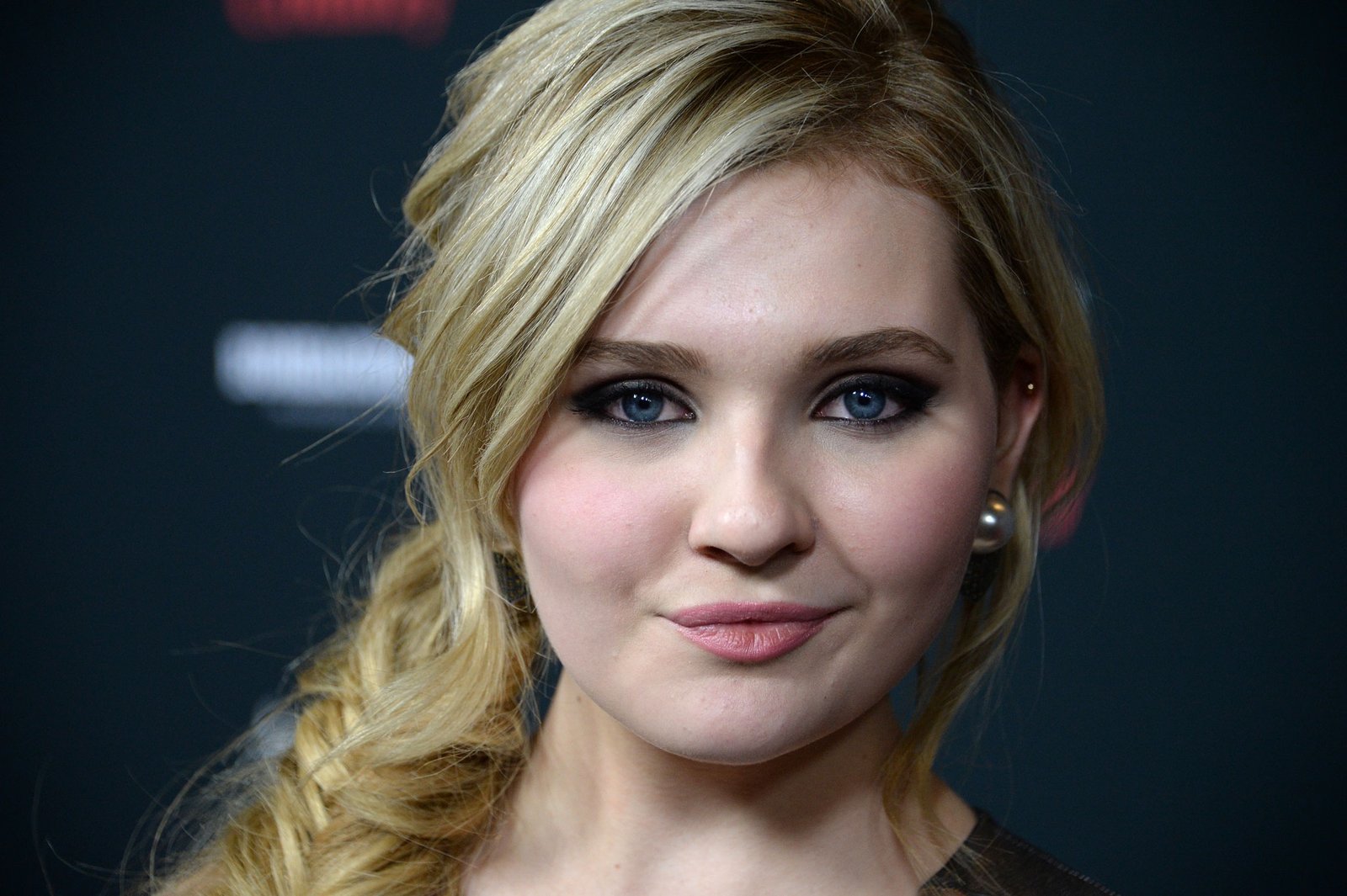 25 Abigail Breslin Wallpapers 70 Abigail Breslin Wallpapers,Abigail Breslin music,Abigail Breslin pictures,Abigail Breslin net worth,Abigail Breslin biography,Abigail Breslin wedding,Abigail Breslin social media,Abigail Breslin husband,Zombieland,Ira Kunyansky,bol news pakistan