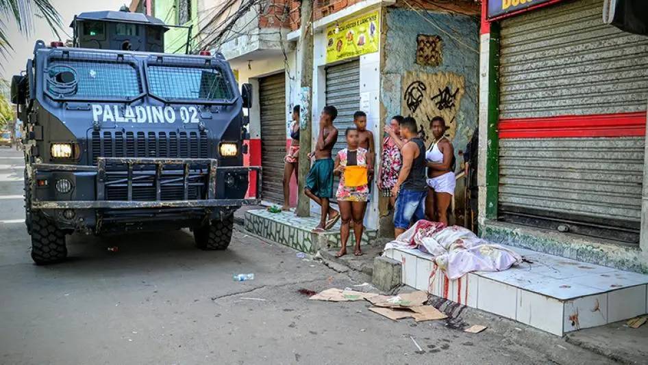 Rio Streets Covered in Bodies Amid Police Raids Killing 132