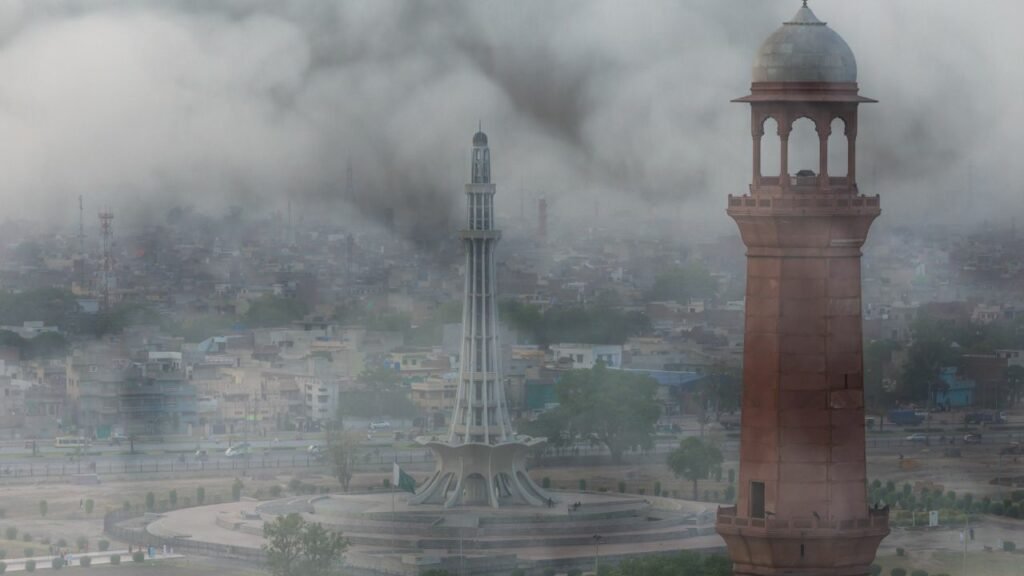 Lahore tops world pollution list again as thick smog clouds the region