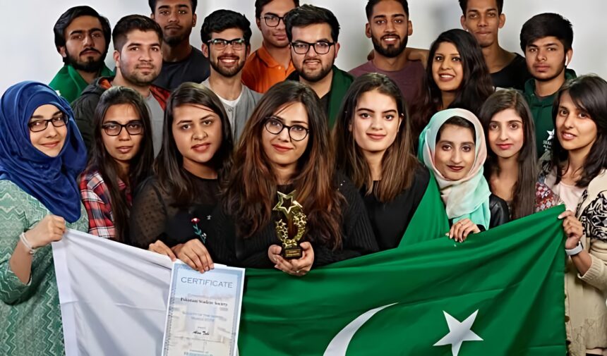 Pakistani students can now obtain British degrees in Pakistan