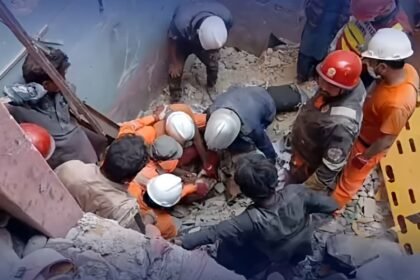 Karachi Gas Explosion in Soldier Bazaar Leaves 16 Dead, 14 Injured