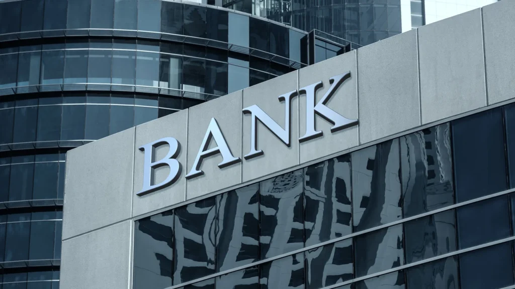 Best Banks For a Small Business Account in Pakistan 2026