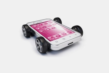 Vehicle and Smartphone Imports Rise Sharply in Pakistan This Fiscal Year
